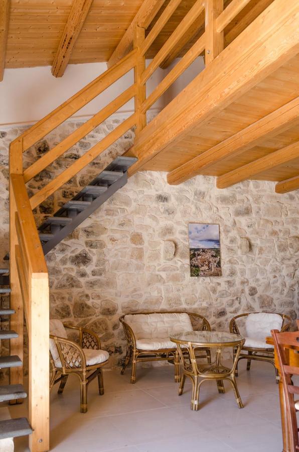Vivere Gli Iblei - Maison En Plain Air Ragusa Exterior foto