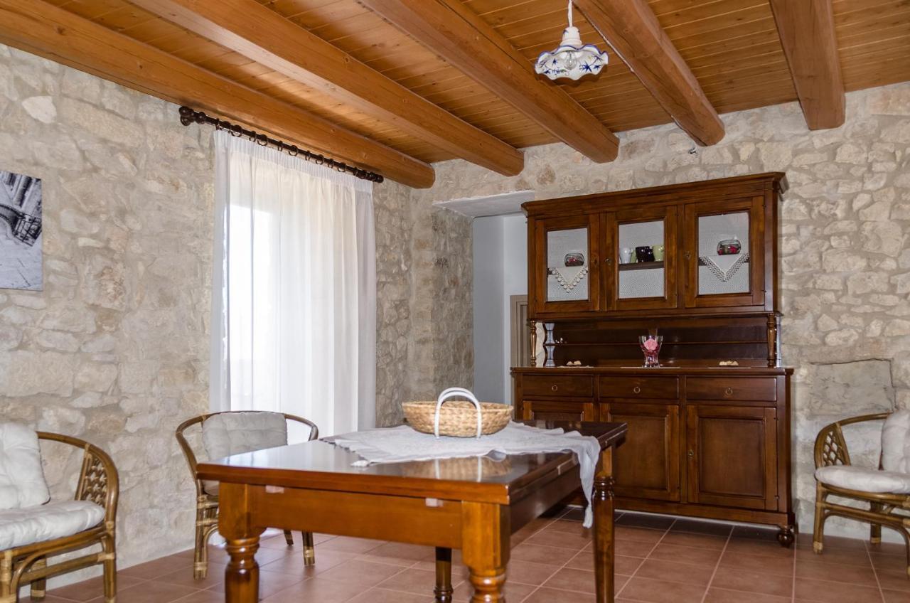 Vivere Gli Iblei - Maison En Plain Air Ragusa Exterior foto