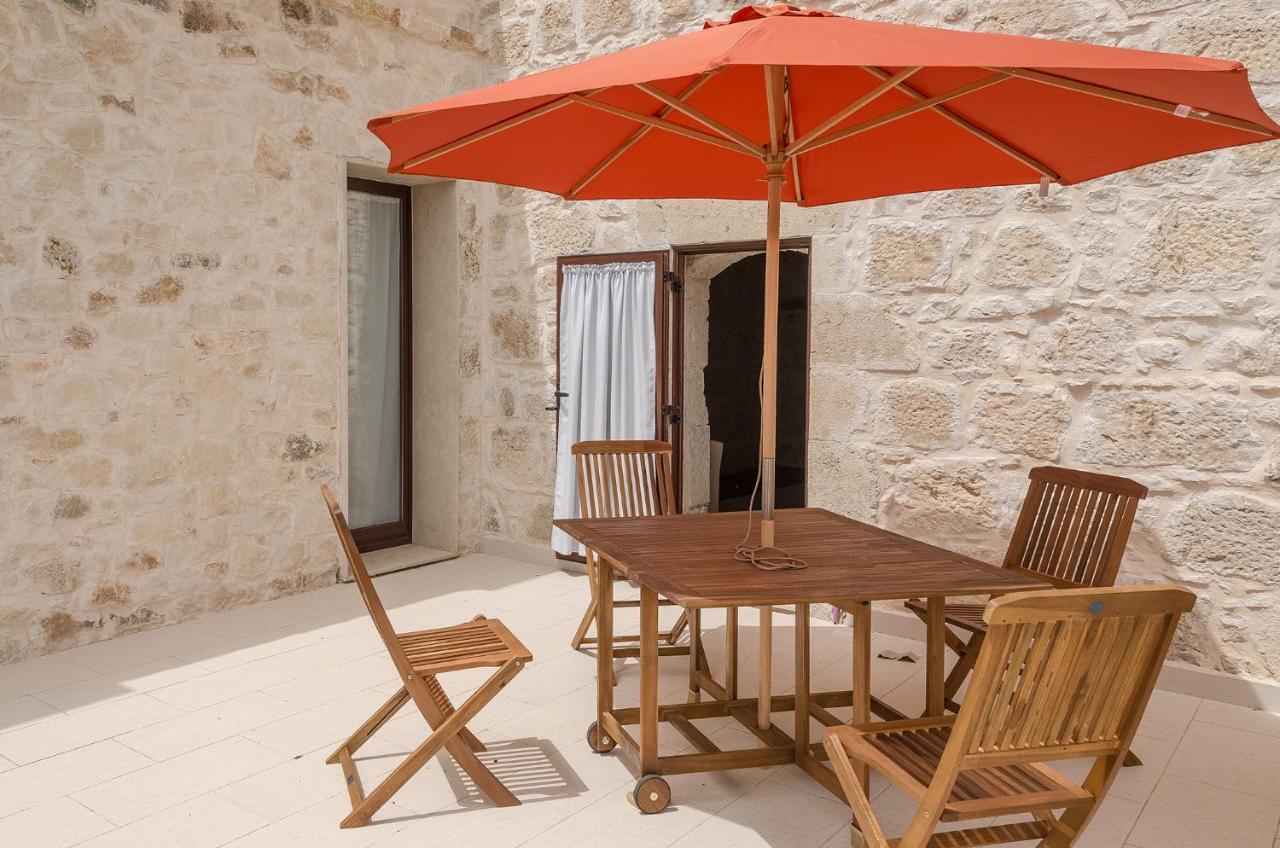 Vivere Gli Iblei - Maison En Plain Air Ragusa Exterior foto