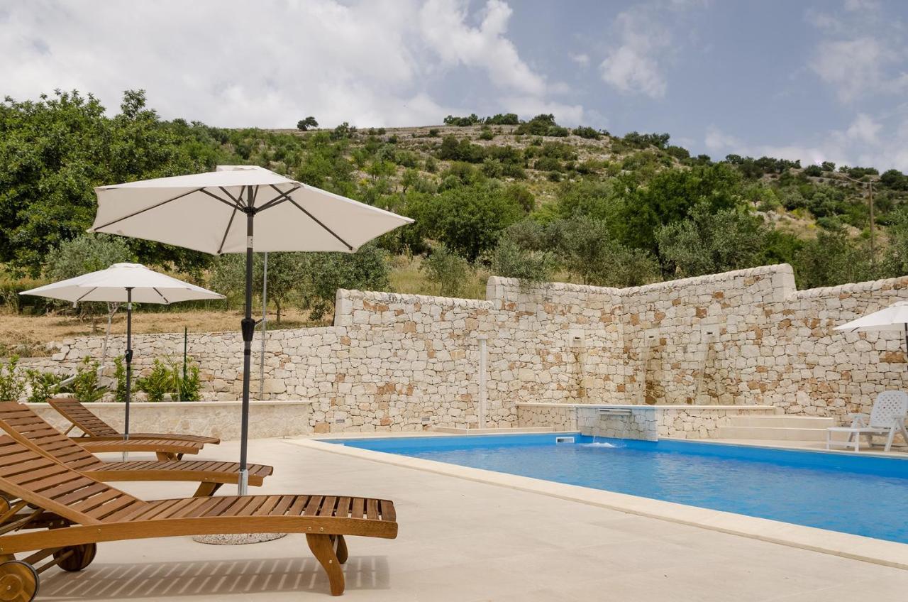 Vivere Gli Iblei - Maison En Plain Air Ragusa Exterior foto