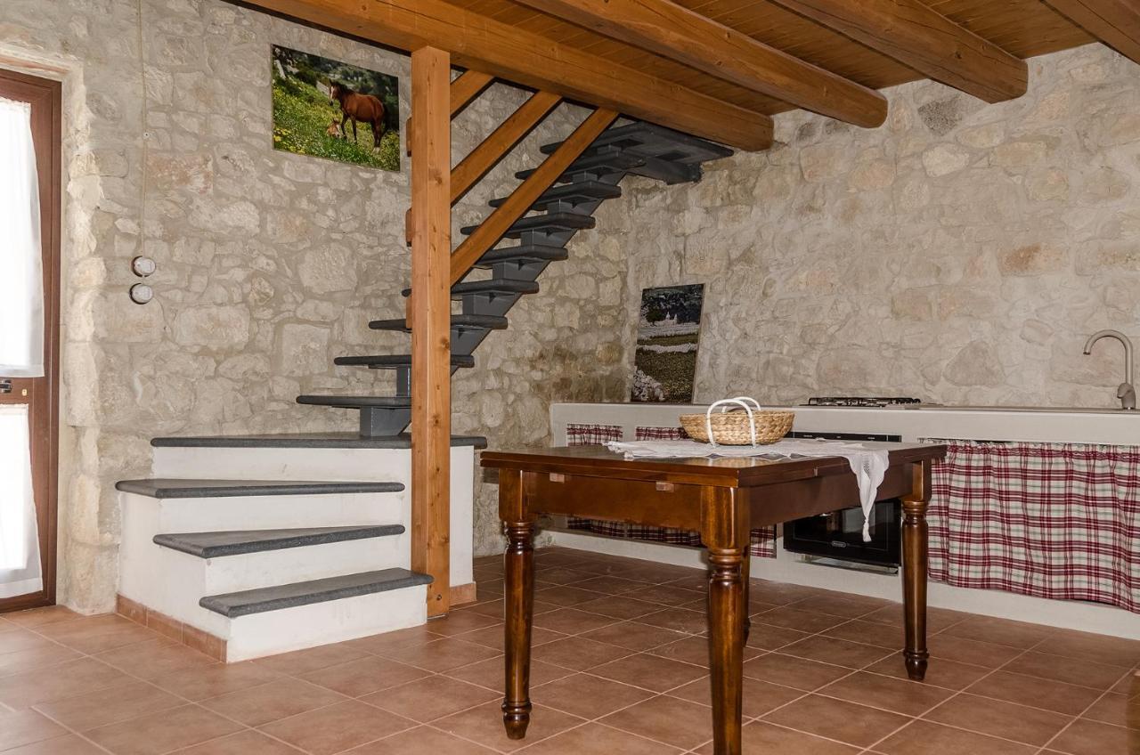 Vivere Gli Iblei - Maison En Plain Air Ragusa Exterior foto