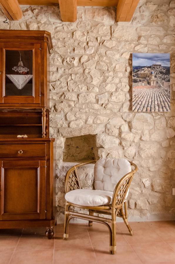 Vivere Gli Iblei - Maison En Plain Air Ragusa Exterior foto