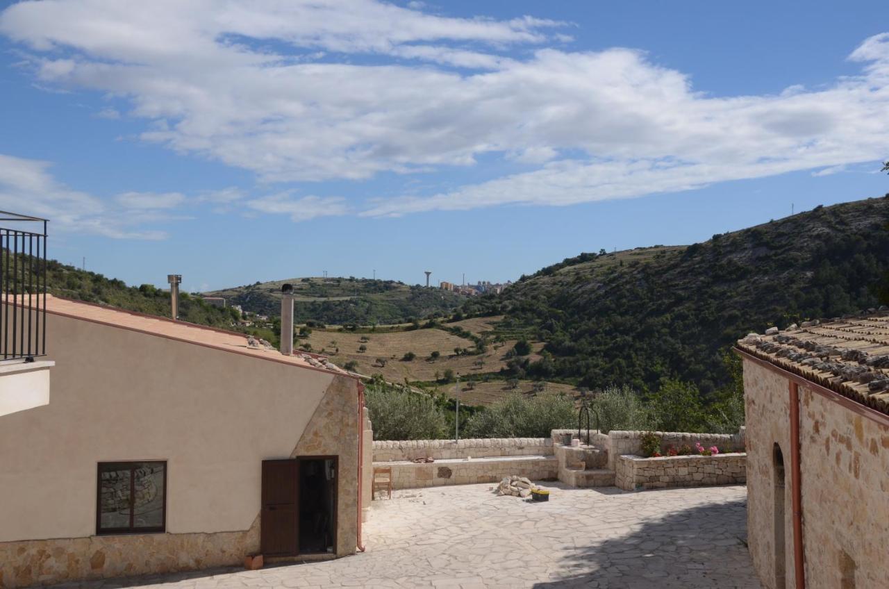 Vivere Gli Iblei - Maison En Plain Air Ragusa Exterior foto